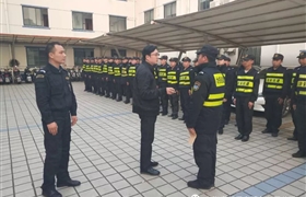 顏世航“勇往直前，不退縮”